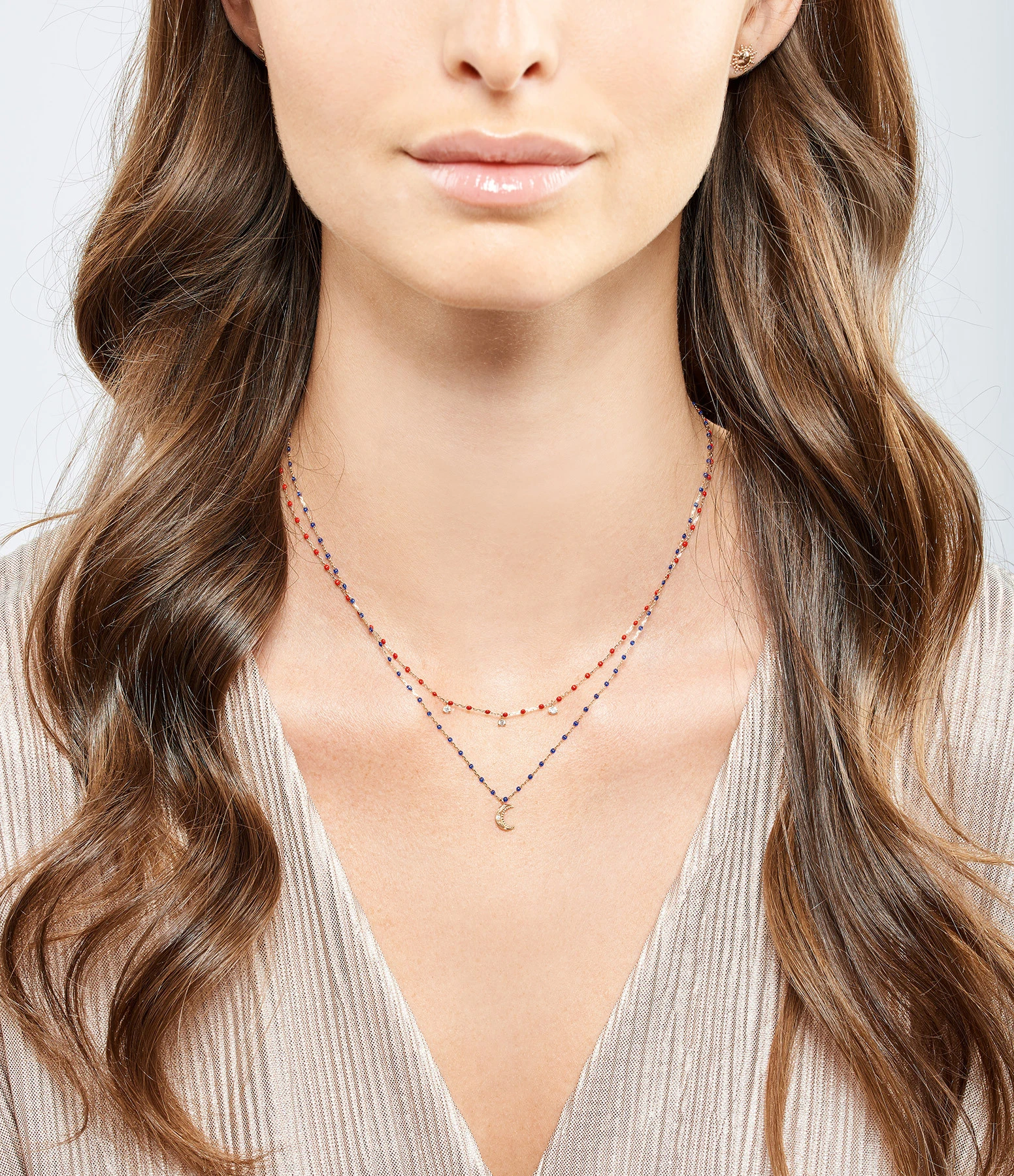 GIGI CLOZEAU Collier 3 Diamants Mini Perles Résine Or 8 GIGI CLOZEAU Collier 3 Diamants Mini Perles Résine Or – Image 8