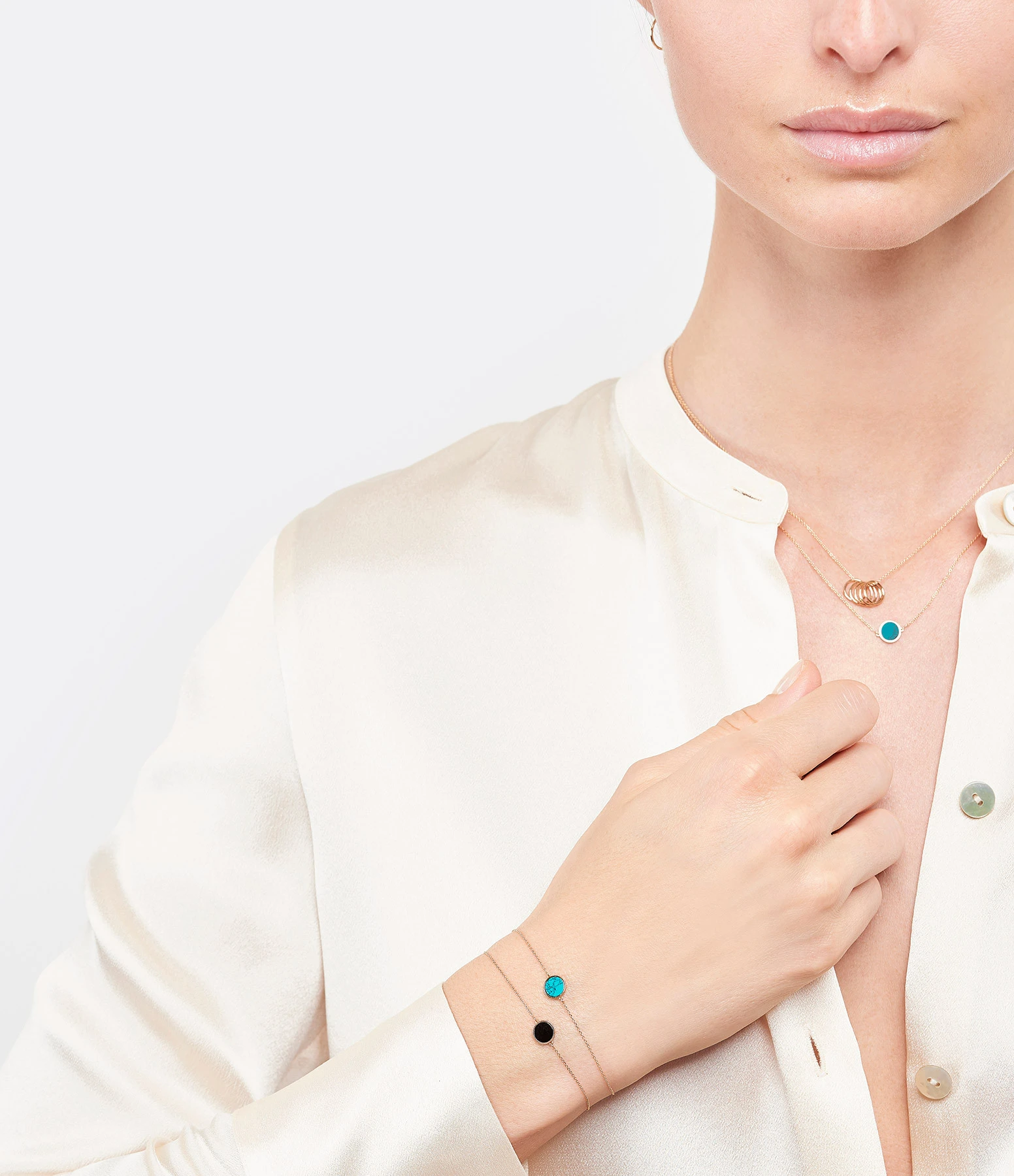 Ginette NY Bracelet Ever Mini Disc Or Rose Onyx 2 Ginette NY Bracelet Ever Mini Disc Or Rose Onyx – Image 2