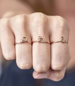 ATELIER PAULIN Bague Originale Initiale Gold Filled Rose 5 ATELIER PAULIN Bague Originale Initiale Gold Filled Rose -Shaker Jewels Magasin 364