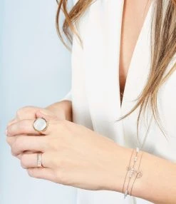 Ginette NY Bracelet Milky Way Disc Or Rose 5 Ginette NY Bracelet Milky Way Disc Or Rose -Shaker Jewels Magasin GINBM LOOK20181220 301