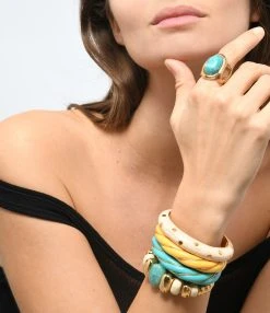 Aurélie Bidermann Jonc Caftan Moon Clous Ivoire -Shaker Jewels Magasin abbrc look20221117 257