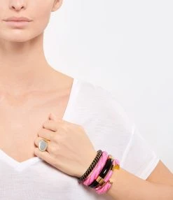 Aurélie Bidermann Jonc New Diana Noir, Exclusivité Lulli 9 Aurélie Bidermann Jonc New Diana Noir, Exclusivité Lulli -Shaker Jewels Magasin abbre look20210128 63 1