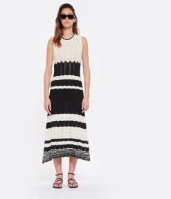 ANINE BING Lunettes De Soleil Siena Noir 9 ANINE BING Lunettes De Soleil Siena Noir -Shaker Jewels Magasin anine look20230203 413