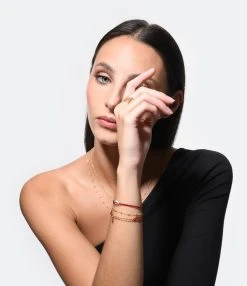 CHARLET Bracelet Diamantée Cordon Rouge Or Jaune 5 CHARLET Bracelet Diamantée Cordon Rouge Or Jaune -Shaker Jewels Magasin charl look20221129 284