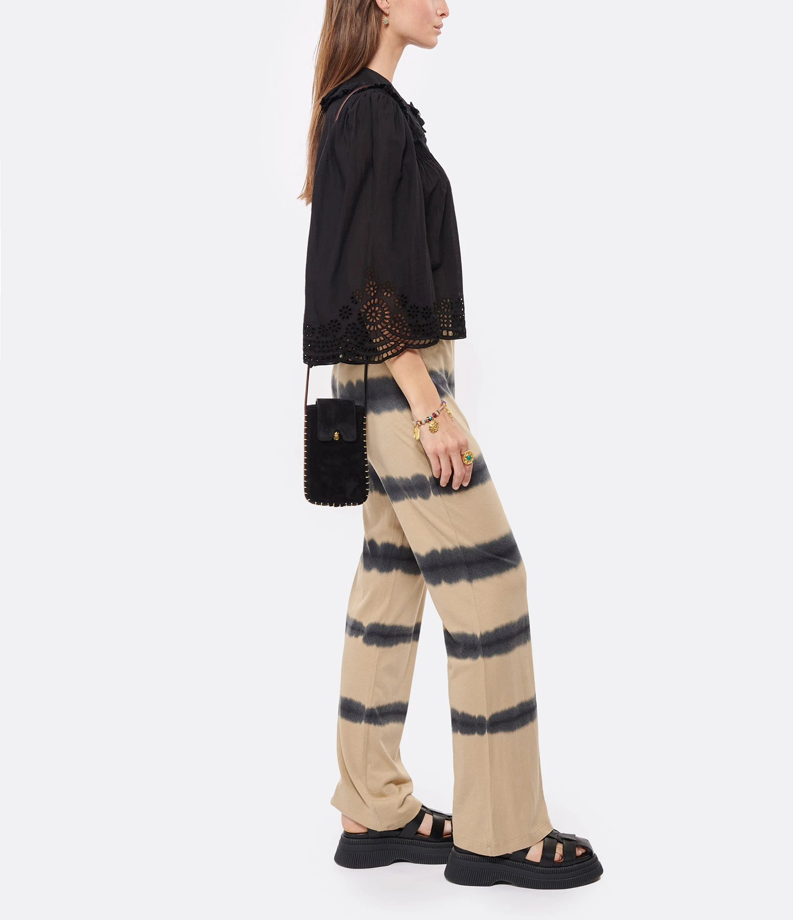 Claris Virot Étui à Lunettes Emile Cuir Noir 4 Claris Virot Étui à Lunettes Emile Cuir Noir – Image 4