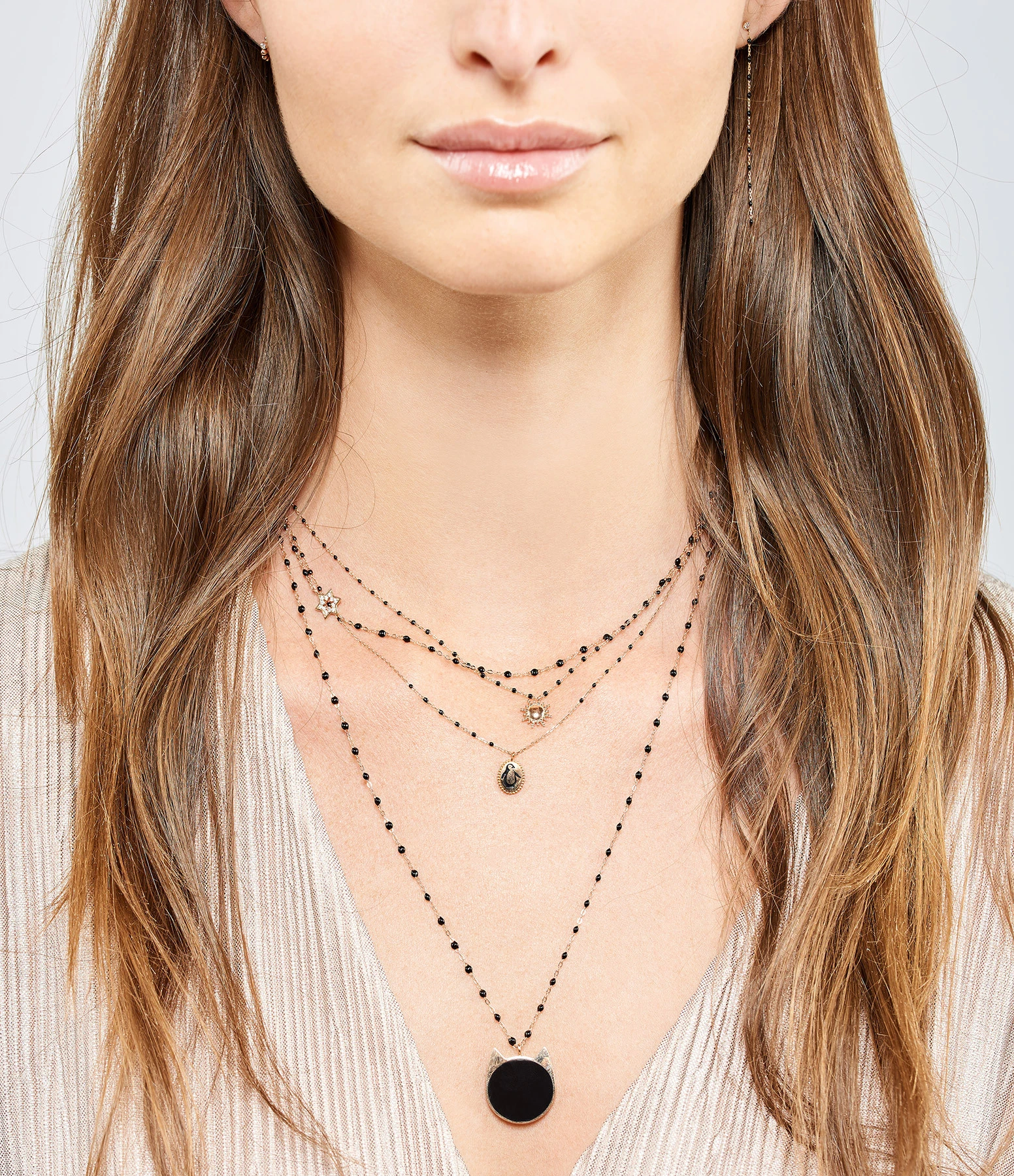 GIGI CLOZEAU Collier Intra Étoile De David Perles Résine Or Diamants 3 GIGI CLOZEAU Collier Intra Étoile De David Perles Résine Or Diamants – Image 3