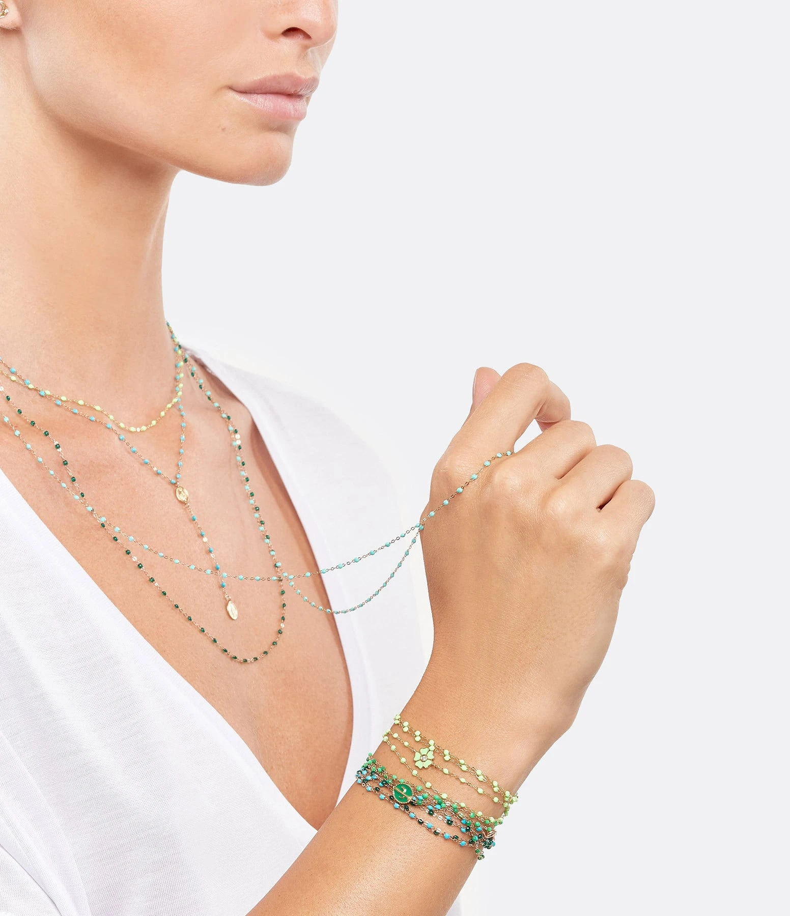 GIGI CLOZEAU Bracelet Cactus Perles Résine Vert Prairie Or Jaune 3 GIGI CLOZEAU Bracelet Cactus Perles Résine Vert Prairie Or Jaune – Image 3