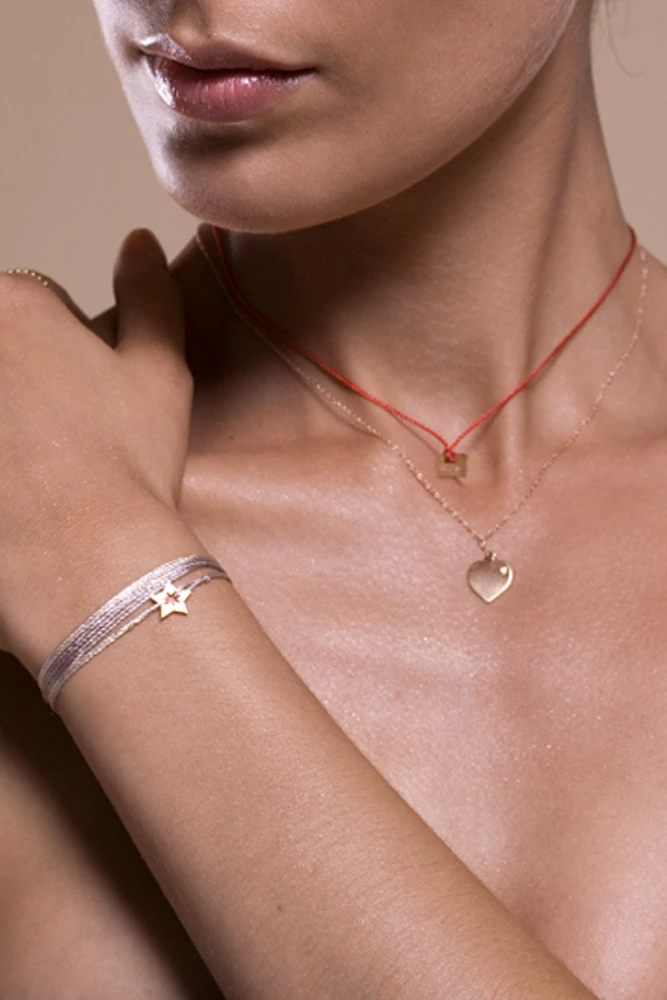 Ginette NY Collier Mini Plate Soie Or Rose 3 Ginette NY Collier Mini Plate Soie Or Rose – Image 3