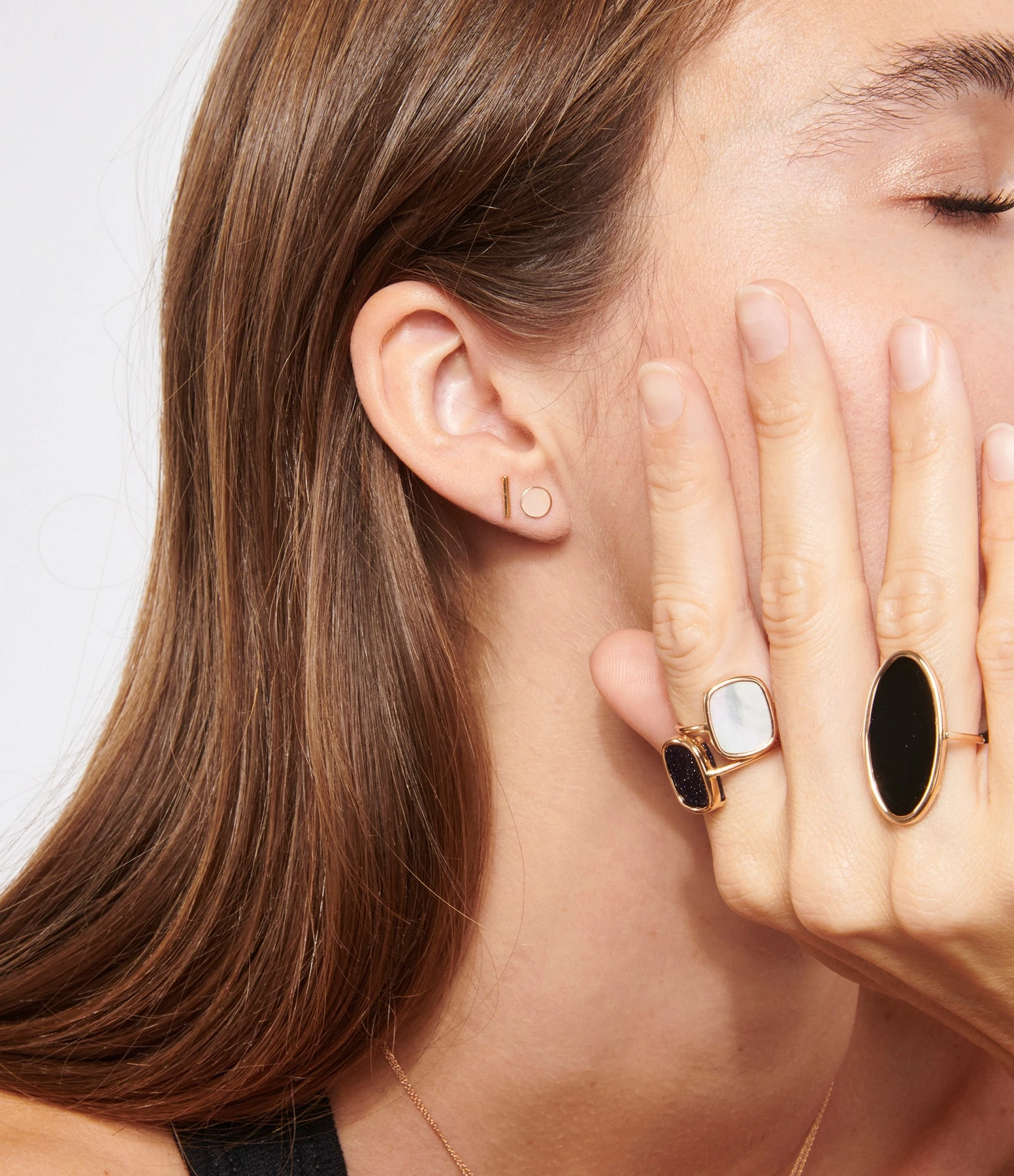 Ginette NY Bague Antique Nacre Blanche Or Rose 2 Ginette NY Bague Antique Nacre Blanche Or Rose – Image 2