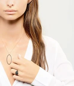 Ginette NY Collier Ellipses & Sequins Jumbo Or Rose Diamants Noirs 5 Ginette NY Collier Ellipses & Sequins Jumbo Or Rose Diamants Noirs -Shaker Jewels Magasin ginrs look20190527 216