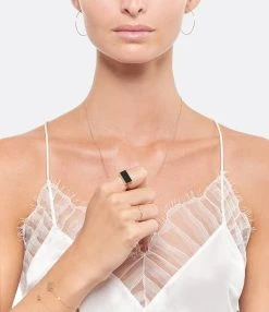 Ginette NY Bague Lonely Or Rose Diamants 5 Ginette NY Bague Lonely Or Rose Diamants -Shaker Jewels Magasin ginrs look20200610 169