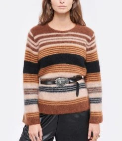 Isabel Marant Ceinture Alayne Cuir Argenté 5 Isabel Marant Ceinture Alayne Cuir Argenté -Shaker Jewels Magasin imarc look20210831 182 1gris