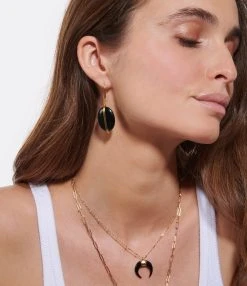 Isabel Marant Collier Aimable Noir 6 Isabel Marant Collier Aimable Noir -Shaker Jewels Magasin imarc look20230104 262