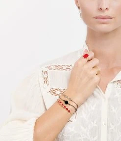 LSONGE Bracelet Cordon Éclat XS 3 Médailles Taupe 5 LSONGE Bracelet Cordon Éclat XS 3 Médailles Taupe -Shaker Jewels Magasin lsong look20201006 68