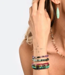 MON PRECIEUX GEM Bracelet Puka M Onyx Malachite 5 MON PRECIEUX GEM Bracelet Puka M Onyx Malachite -Shaker Jewels Magasin mpgem look20221209 273 3