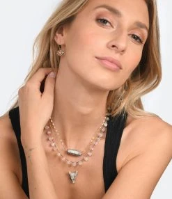 MON PRECIEUX GEM Collier Loup Calcédoine Blanche 5 MON PRECIEUX GEM Collier Loup Calcédoine Blanche -Shaker Jewels Magasin mpgem look20221209 426