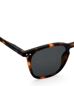 IZIPIZI Lunettes De Soleil #E La Trapèze Tortoise 6 IZIPIZI Lunettes De Soleil #E La Trapèze Tortoise -Shaker Jewels Magasin slmsec02 2 izi e sun tortoise vue3