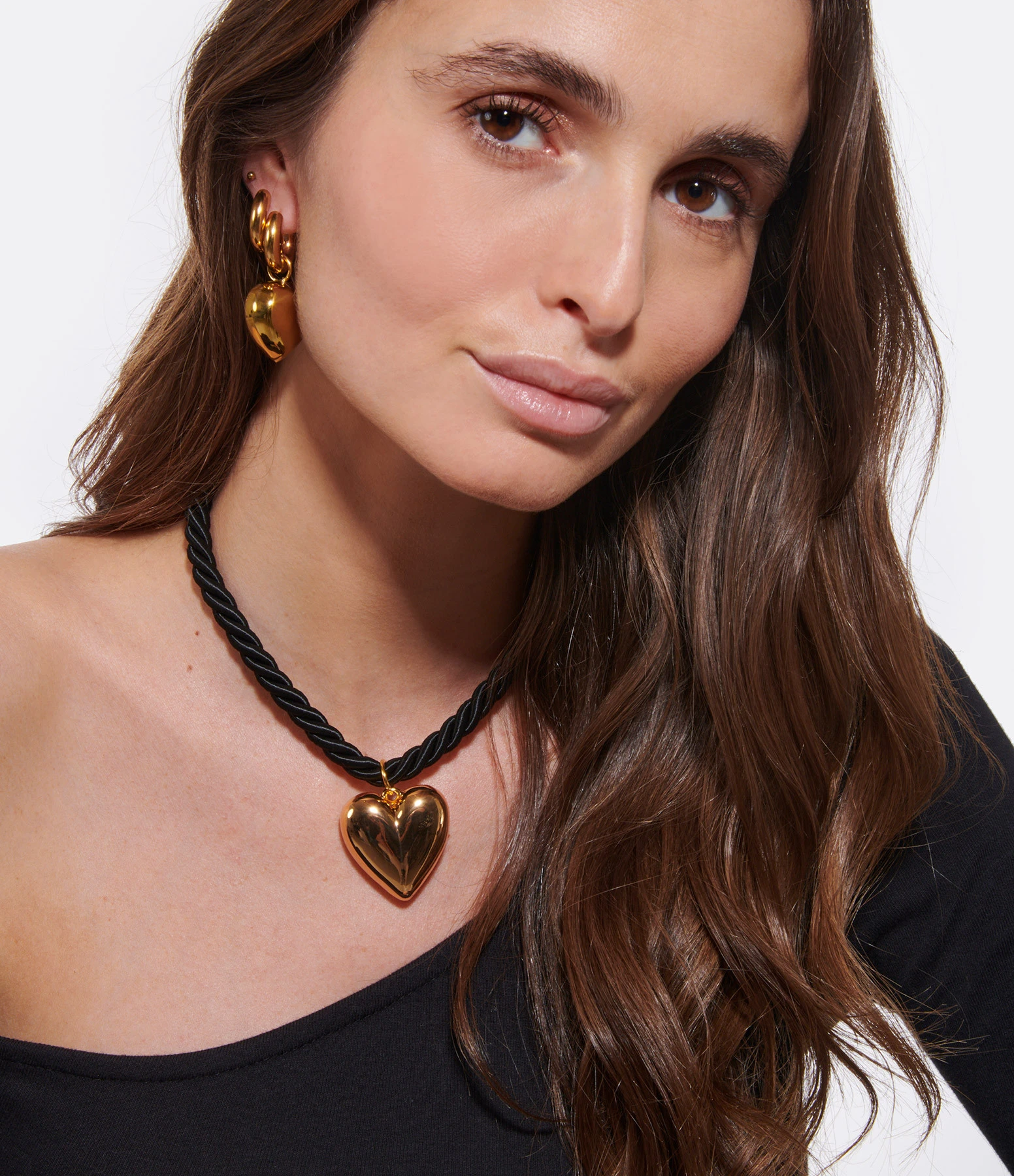 Timeless Pearly Collier Cœur Satin Noir 2 Timeless Pearly Collier Cœur Satin Noir – Image 2